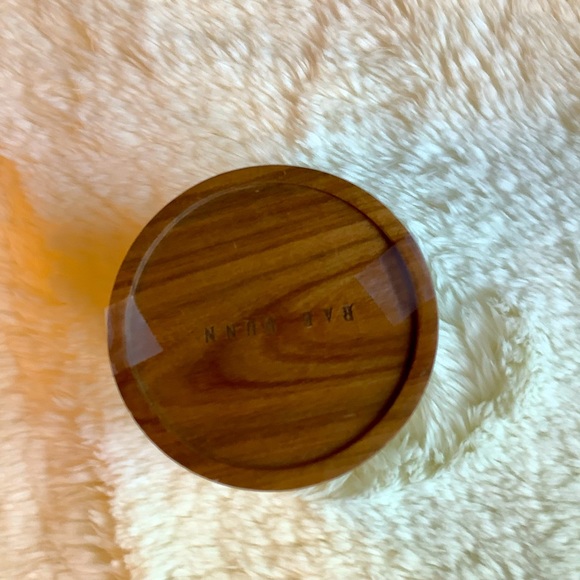 Rae Dunn NWT Ceramic Garlic Cellar - Picture 3 of 3